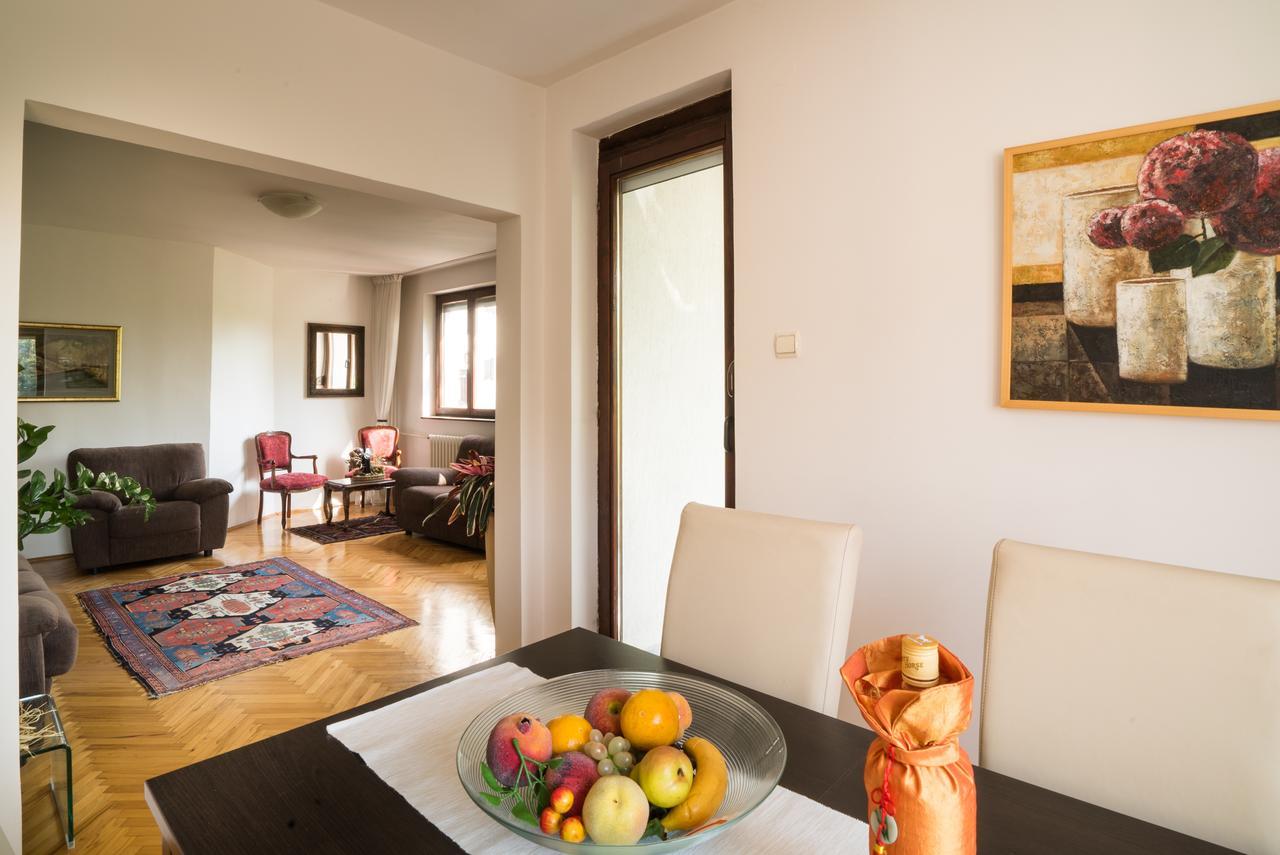 Sensitive Apartment Belgrado Exterior foto
