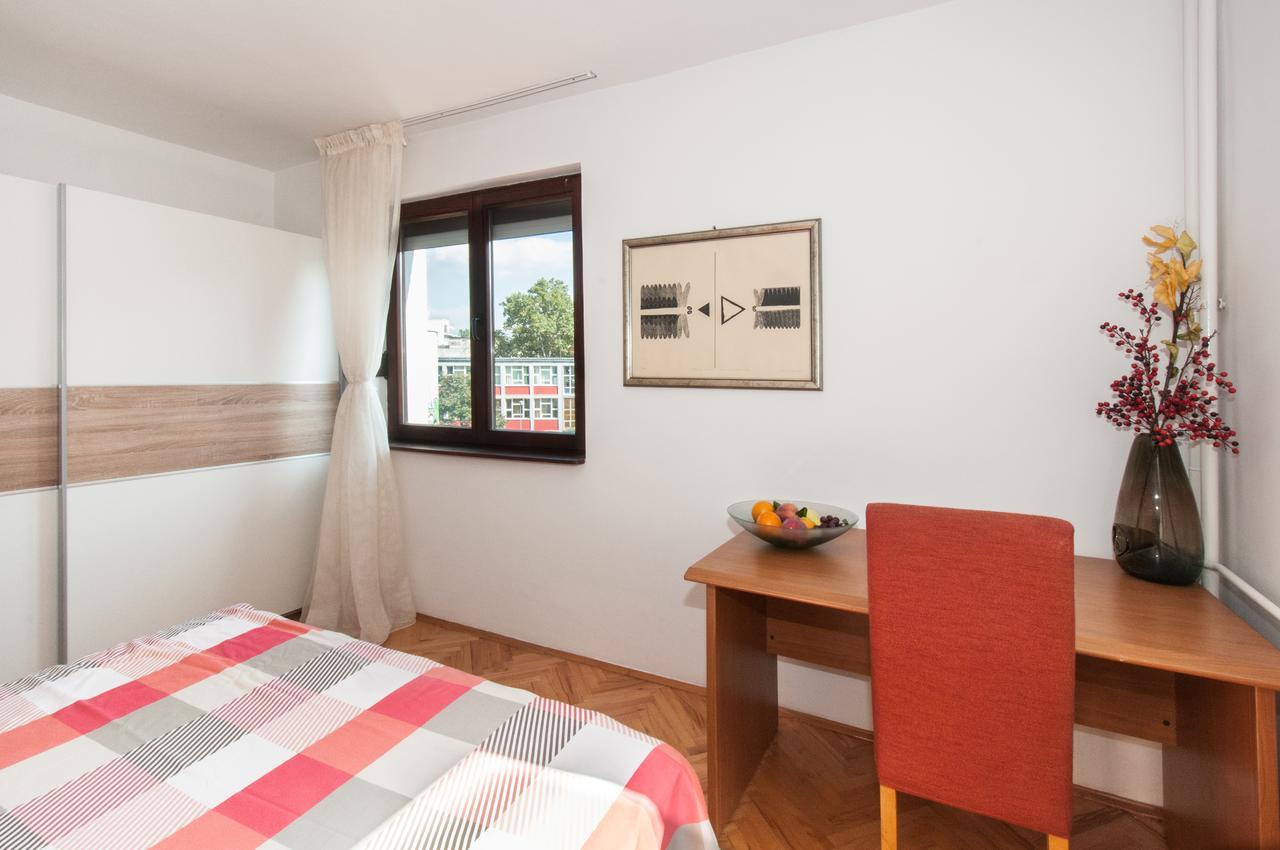 Sensitive Apartment Belgrado Exterior foto