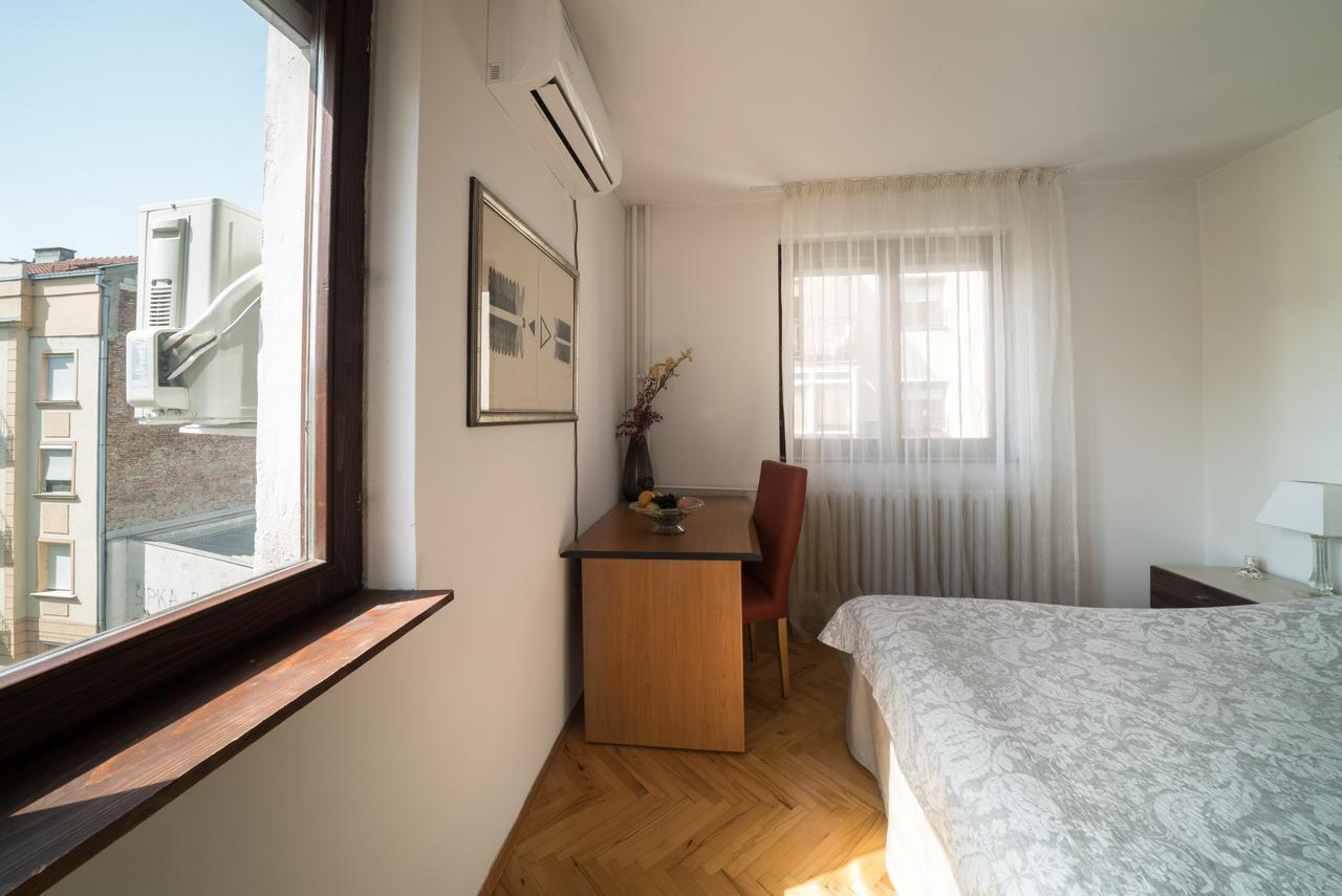 Sensitive Apartment Belgrado Exterior foto